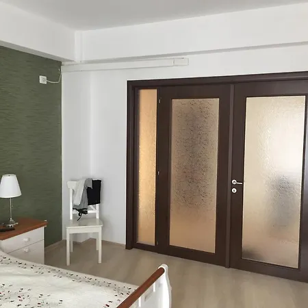Vila Natalia *